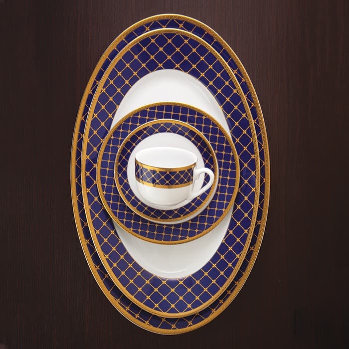 سرویس 102 پارچه چینی زرین ایتالیا اف طرح هلیا درجه عالی thumbnail 3