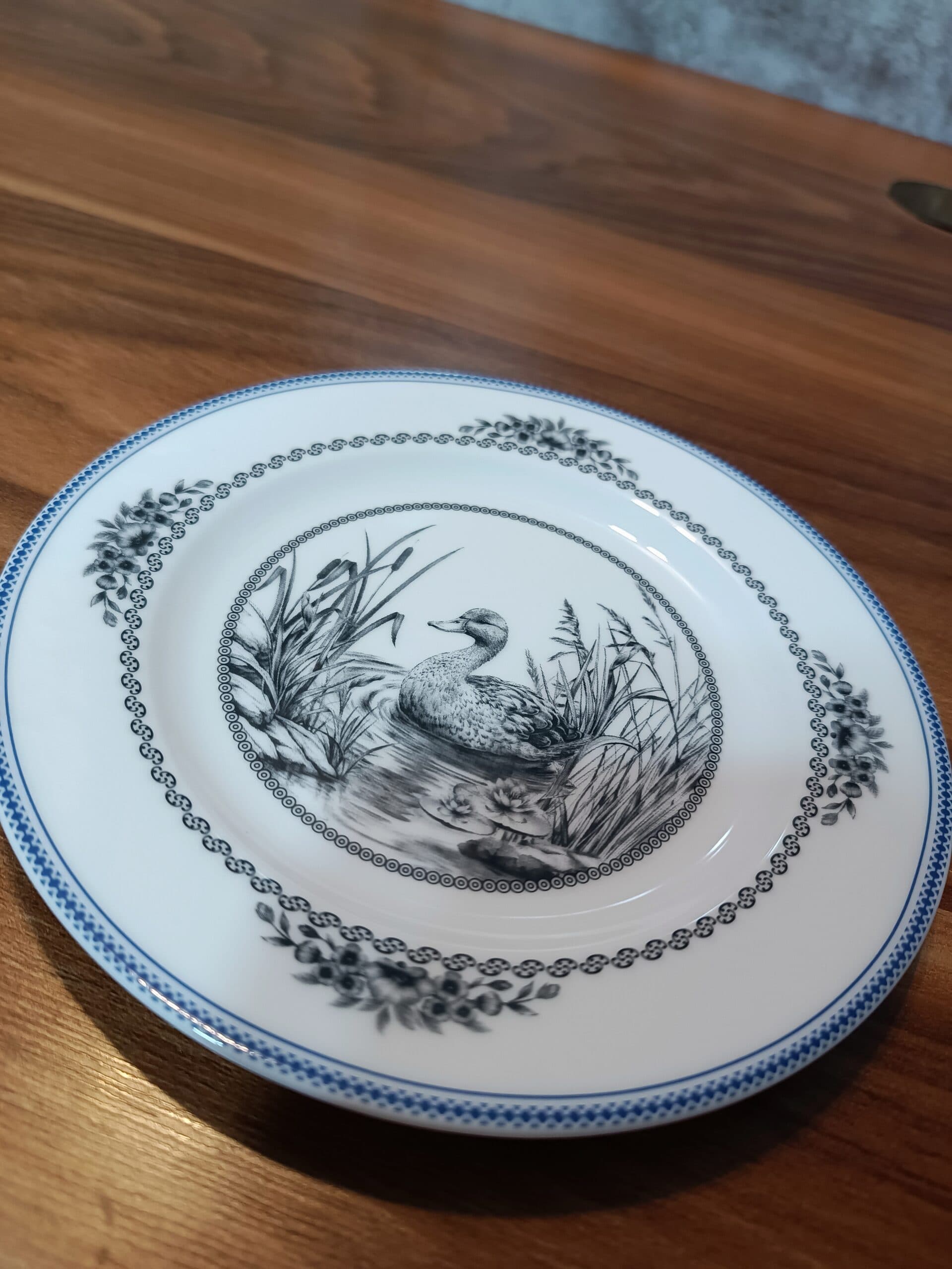 سرویس 7 پارچه الکس اسکار چینی زرین درجه عالی thumbnail 3