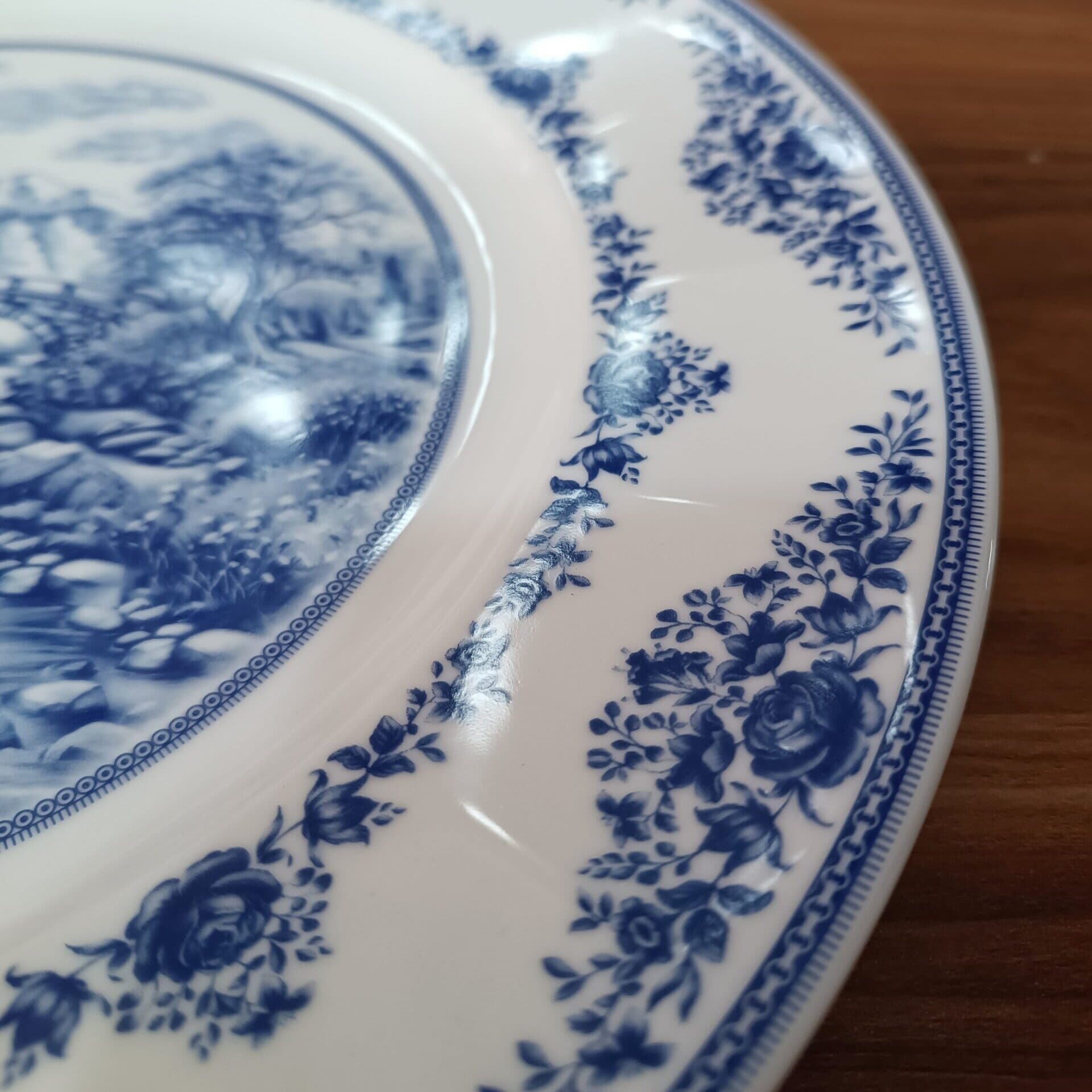 دیس گرد 34 فلورنتینو نئوکلاسیک چینی زرین thumbnail 2