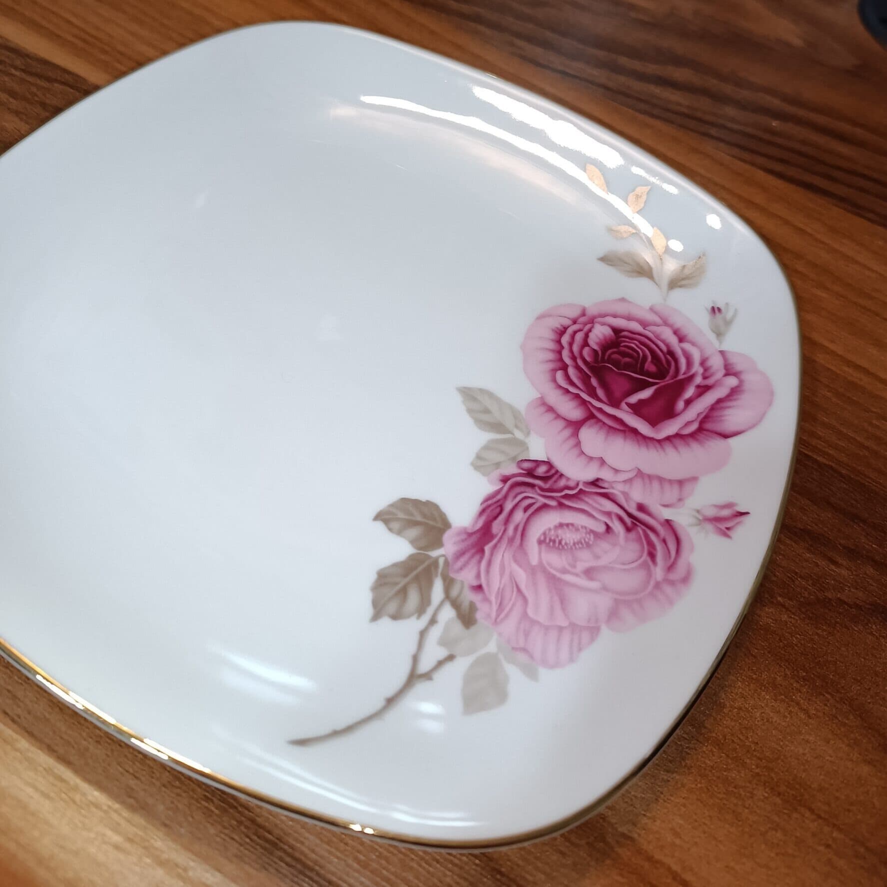 پیشدستی میوه خوری کواترو رزفلاور چینی زرین درجه عالی thumbnail 2